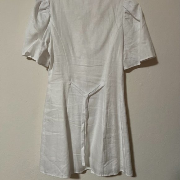 EUC Reformation Joelle Linen Dress - Picture 3 of 8